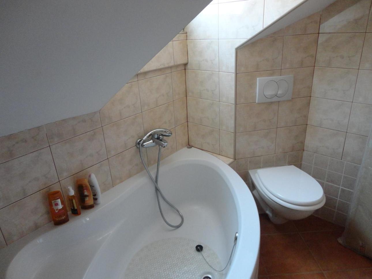 Apartment Gliha Jelsa  Buitenkant foto