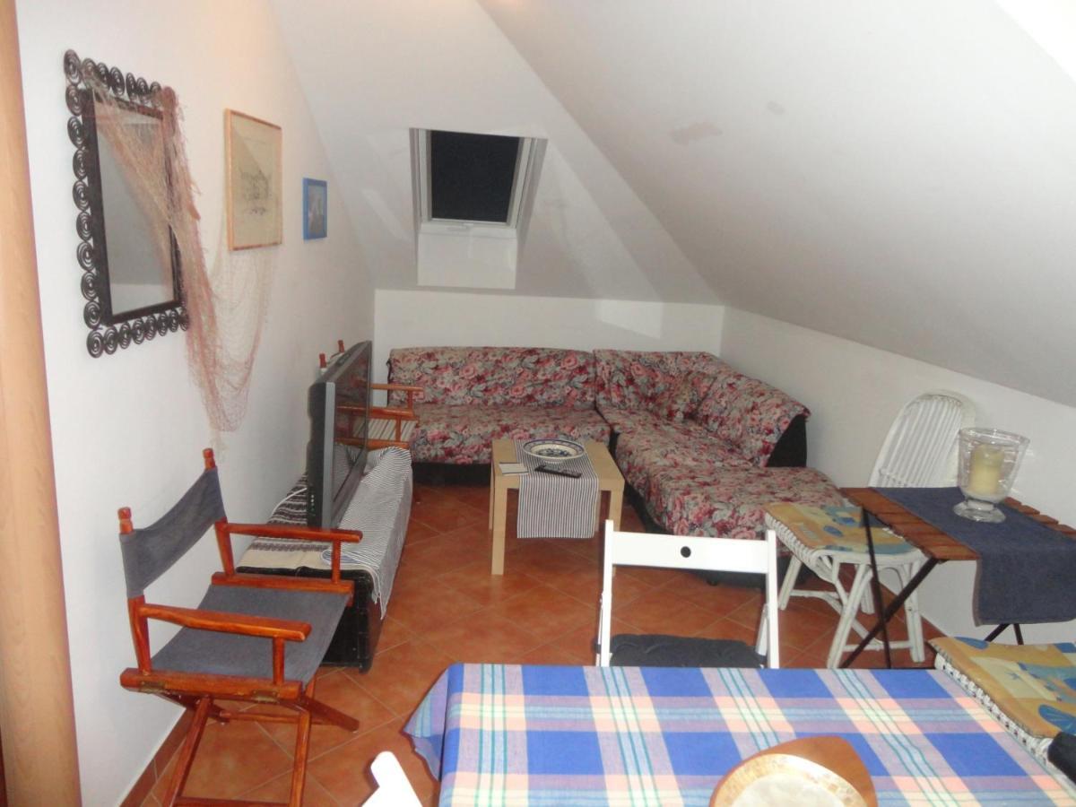 Apartment Gliha Jelsa  Buitenkant foto